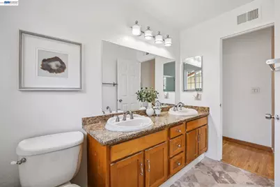 2838 Agua Vista Dr, San Jose, CA 95132 - Photo 37