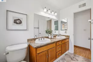 2838 Agua Vista Dr, San Jose, CA 95132 - Photo 37