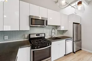 958 28th St, Oakland, CA 94608 - Photo 17