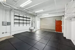 958 28th St, Oakland, CA 94608 - Photo 5