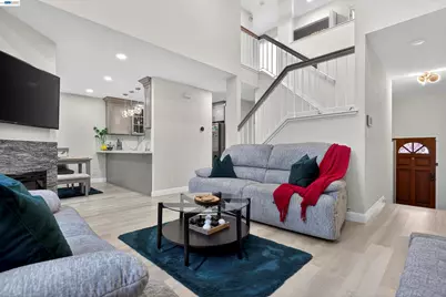 903 Appian Knoll Ct, El Sobrante, CA 94803 - Photo 5