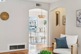 473 Pacific Ave, Alameda, CA 94501 - Photo 11