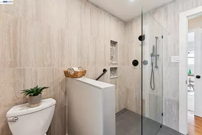 473 Pacific Ave, Alameda, CA 94501 - Photo 25