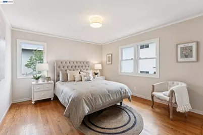 473 Pacific Ave, Alameda, CA 94501 - Photo 21