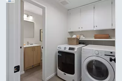 312 Tideway Dr, Alameda, CA 94501 - Photo 33