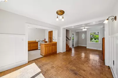 1716 Hearst Ave, Berkeley, CA 94703 - Photo 19