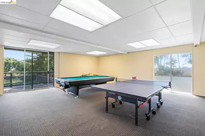 802 Delaware St #APT 202, San Mateo, CA 94401 - Photo 31