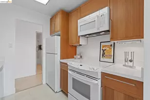 802 Delaware St, San Mateo, CA 94401 - Photo 11