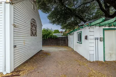 30 16th Street, Antioch, CA 94509 - Photo 37
