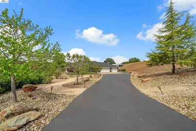 2767 Canoe St, Copperopolis, CA 95228 - Photo 3