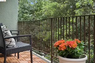 199 Montecito Ave, Oakland, CA 94610 - Photo 37