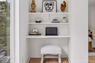 199 Montecito Ave. #107, Oakland, CA 94610 - Photo 25