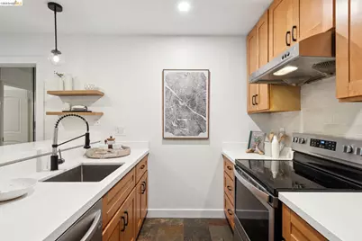 199 Montecito Ave. #107, Oakland, CA 94610 - Photo 19