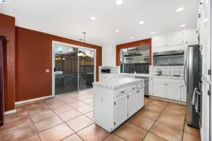 2065 Seville Dr, Tracy, CA 95377 - Photo 15