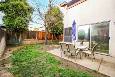 2065 Seville Dr, Tracy, CA 95377 - Photo 45