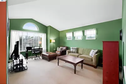 2065 Seville Dr, Tracy, CA 95377 - Photo 31