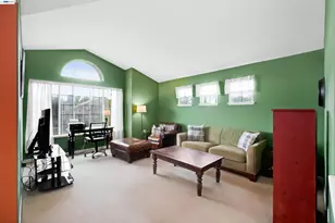 2065 Seville Dr, Tracy, CA 95377 - Photo 31