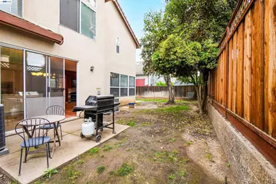 2065 Seville Dr, Tracy, CA 95377 - Photo 43