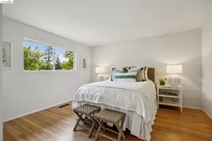 4 Camelford Ct, Moraga, CA 94556 - Photo 17