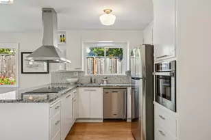 4 Camelford Ct, Moraga, CA 94556 - Photo 13