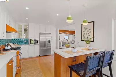 1085 Creston Rd, Berkeley, CA 94708 - Photo 19