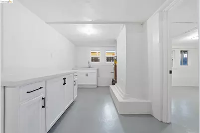 3316 Market St, Oakland, CA 94608 - Photo 31