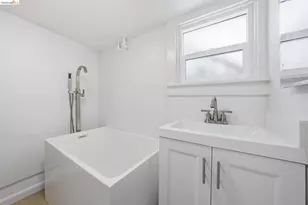 3316 Market St, Oakland, CA 94608 - Photo 43