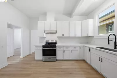 3316 Market St, Oakland, CA 94608 - Photo 11