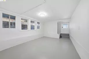 3316 Market St, Oakland, CA 94608 - Photo 39