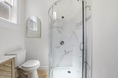 3316 Market St, Oakland, CA 94608 - Photo 27