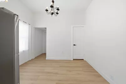 3316 Market St, Oakland, CA 94608 - Photo 13