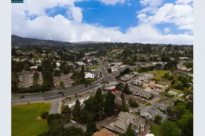 5260 A Sunset Dr, El Sobrante, CA 94803 - Photo 39