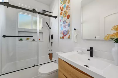 5605 16th St, Oakland, CA 94621 - Photo 21