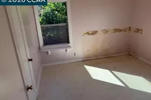 2636 17th St, San Pablo, CA 94806 - Photo 9