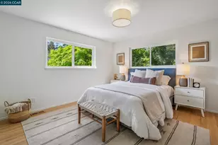 6728 Aitken Dr, Oakland, CA 94611 - Photo 17