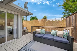 74 Peters Ave, Pleasanton, CA 94566 - Photo 15