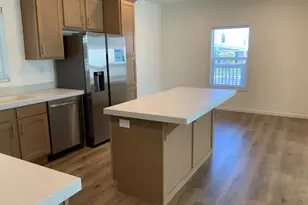 214 Maui Dr, Pittsburg, CA 94565 - Photo 9