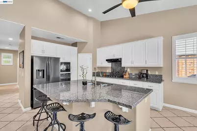 692 Canmore Ct, Brentwood, CA 94513 - Photo 13