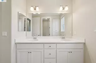 122 Crk Vw Cir, Fairfield, CA 94533 - Photo 43