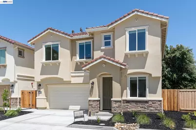 122 Creek View Cir, Fairfield, CA 94533 - Photo 1