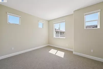 122 Creek View Cir, Fairfield, CA 94533 - Photo 37