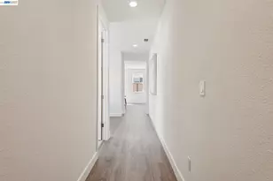 122 Crk Vw Cir, Fairfield, CA 94533 - Photo 7