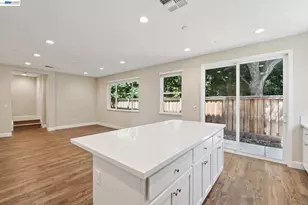 122 Crk Vw Cir, Fairfield, CA 94533 - Photo 13