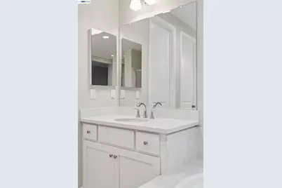 122 Creek View Cir, Fairfield, CA 94533 - Photo 31