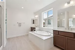 122 Crk Vw Cir, Fairfield, CA 94533 - Photo 47