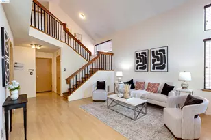 35 Leonard Ct, Alameda, CA 94502 - Photo 3