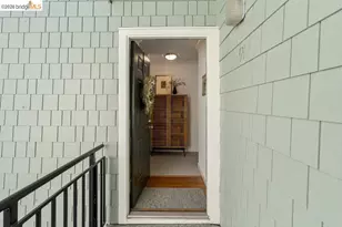 91 Emery Bay Dr, Emeryville, CA 94608 - Photo 3