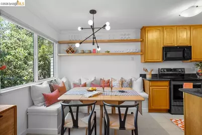 91 Emery Bay Dr, Emeryville, CA 94608 - Photo 15