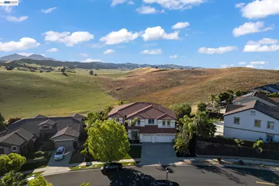 1021 Pacific Grove Ct, Brentwood, CA 94513 - Photo 37