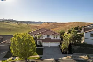 1021 Pacific Grove Ct, Brentwood, CA 94513 - Photo 3